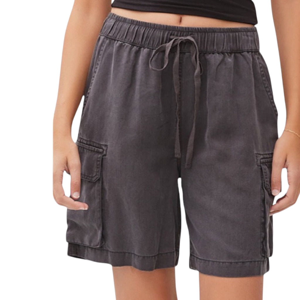 Tencel Shorts with Elastic Drawstring Waistline and Cargo Pockets