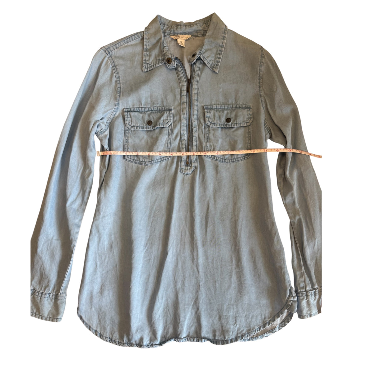 CATO Light Wash Denim Long Sleeve Quarter-Zip Top Size Small - RF