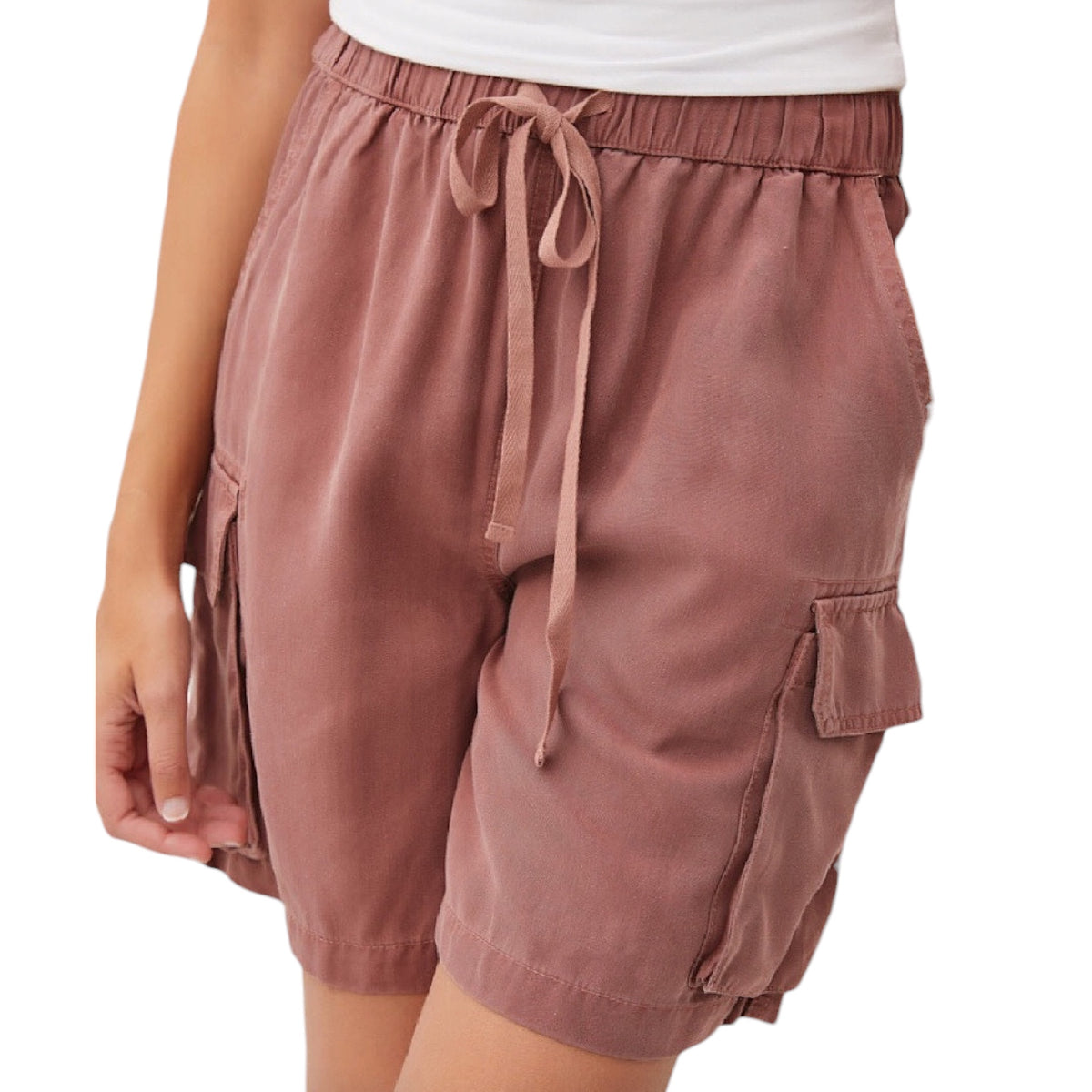 Tencel Shorts with Elastic Drawstring Waistline and Cargo Pockets