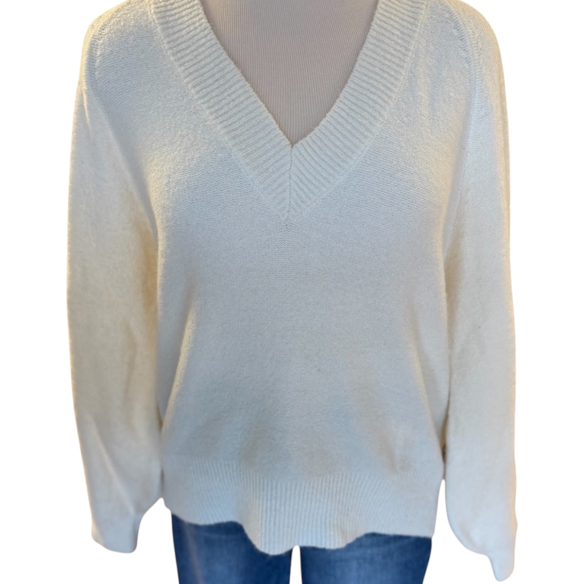 Cream V-Neck Long Sleeve Sweater With Blush Detail -RF