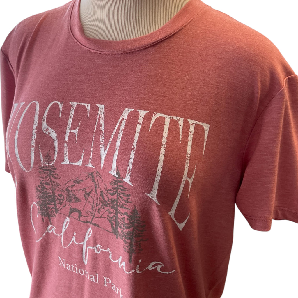Oak & Trellis Dusty Rose Graphic Tee Size S - RF