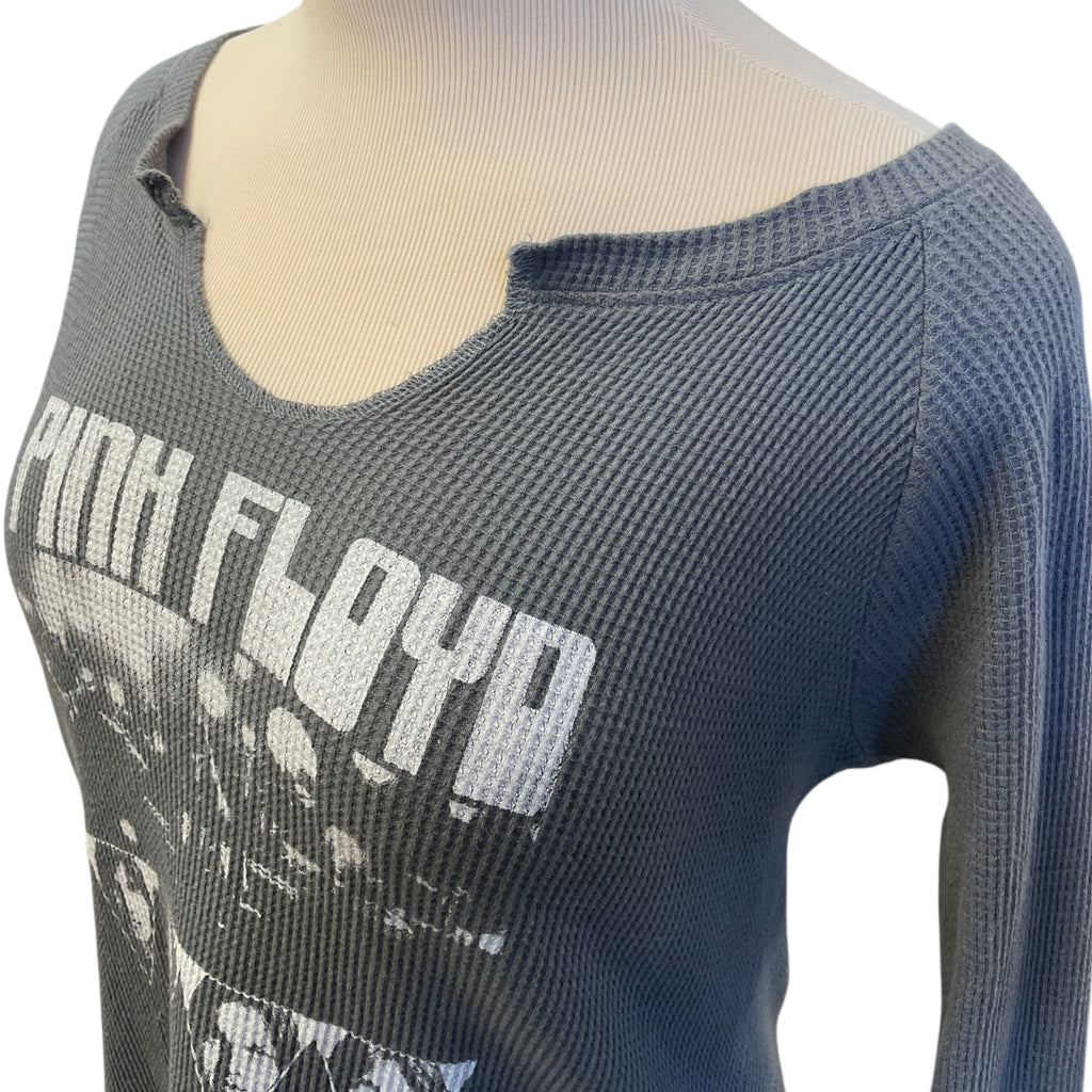 Knit Riot Grey Waffle Knit Long Sleeve Graphic Top Size S - RF