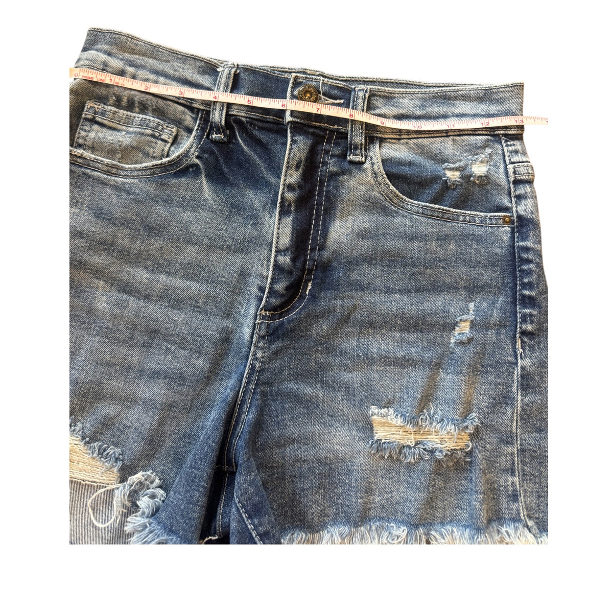 Sneak Peek SP-S7325ML Medium Wash Denim Shorts Size Small-RF