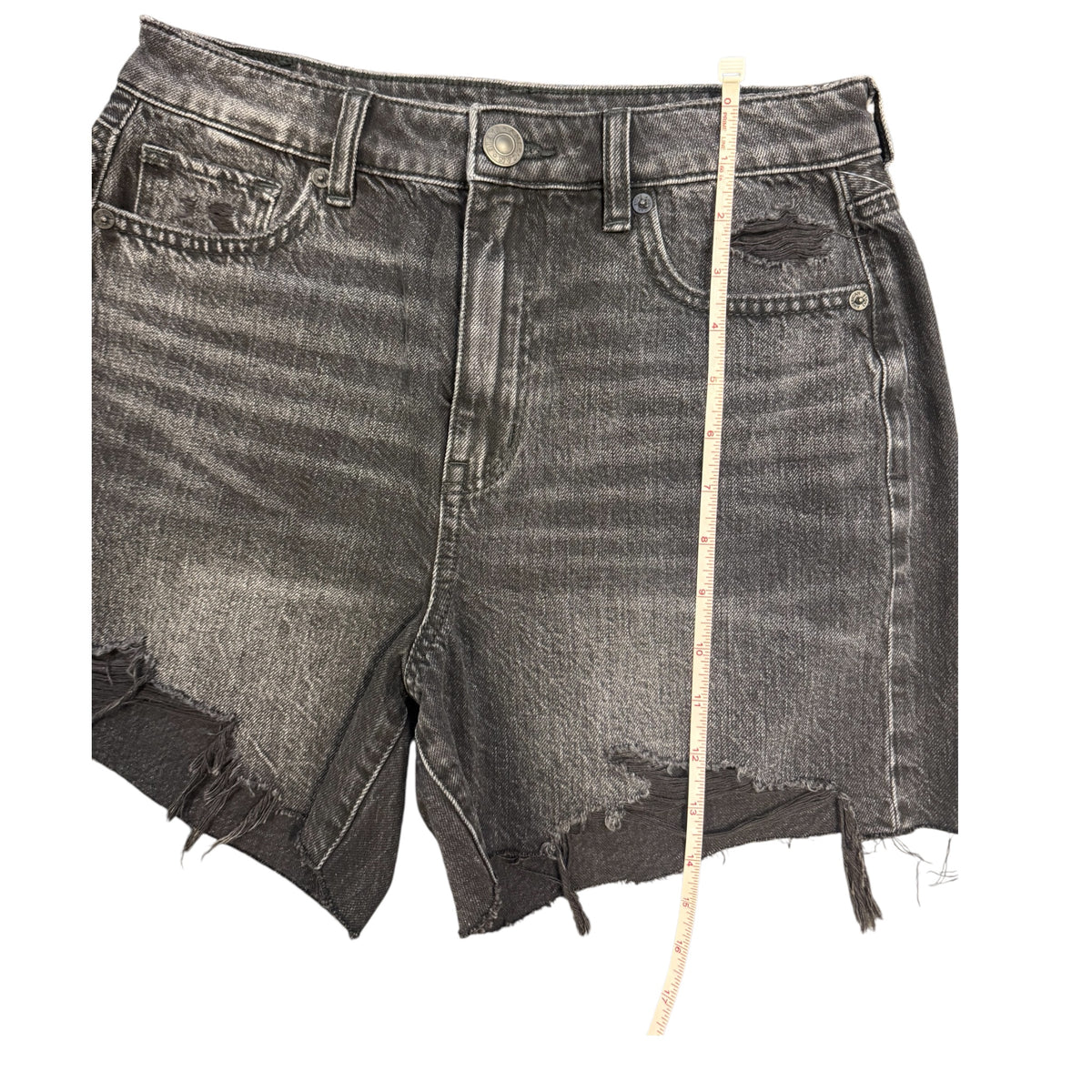 American Eagle Black Wash Distressed Denim Shorts Size 4-RF