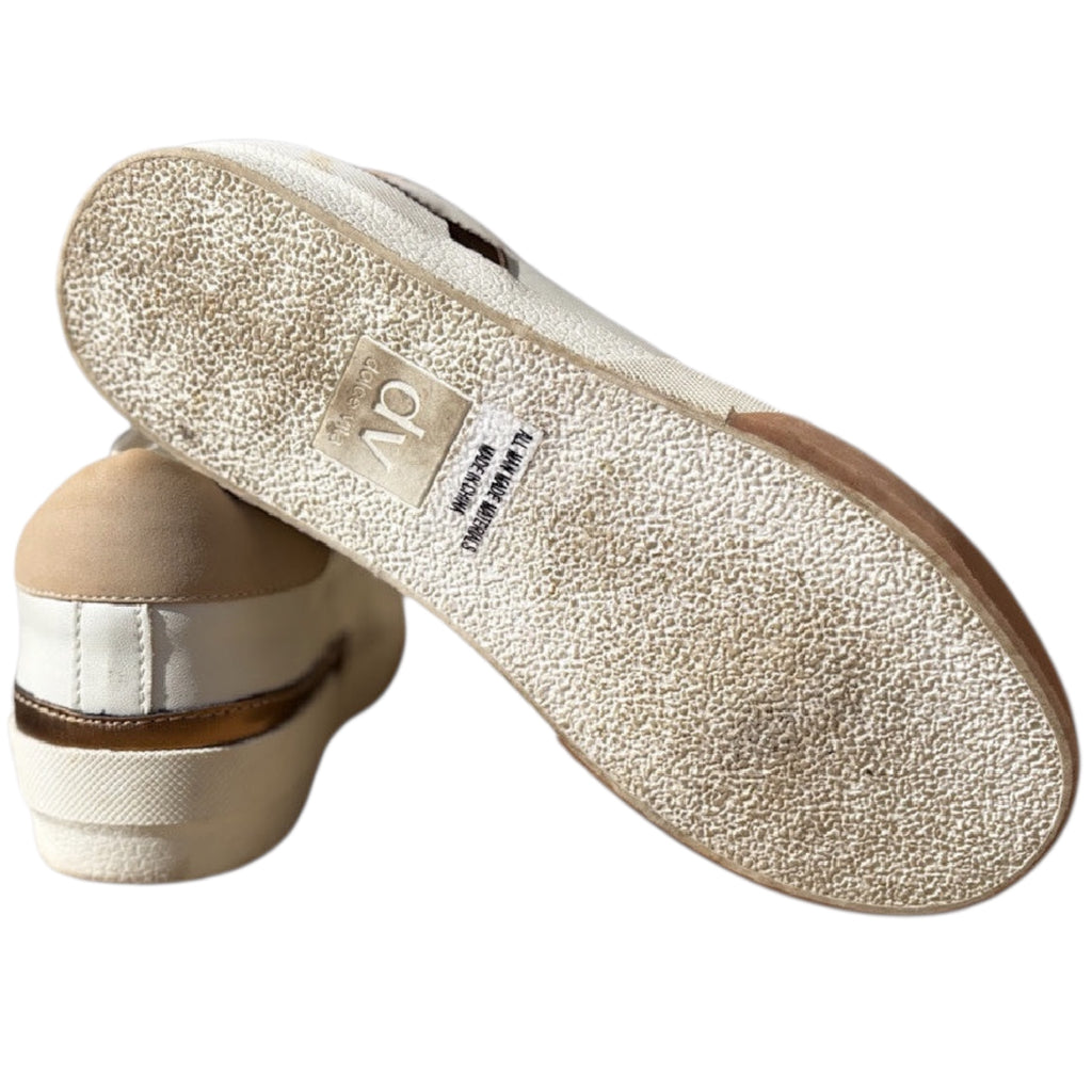 Dolce Vita Zina Bronze Sneaker Size 9.5-RF
