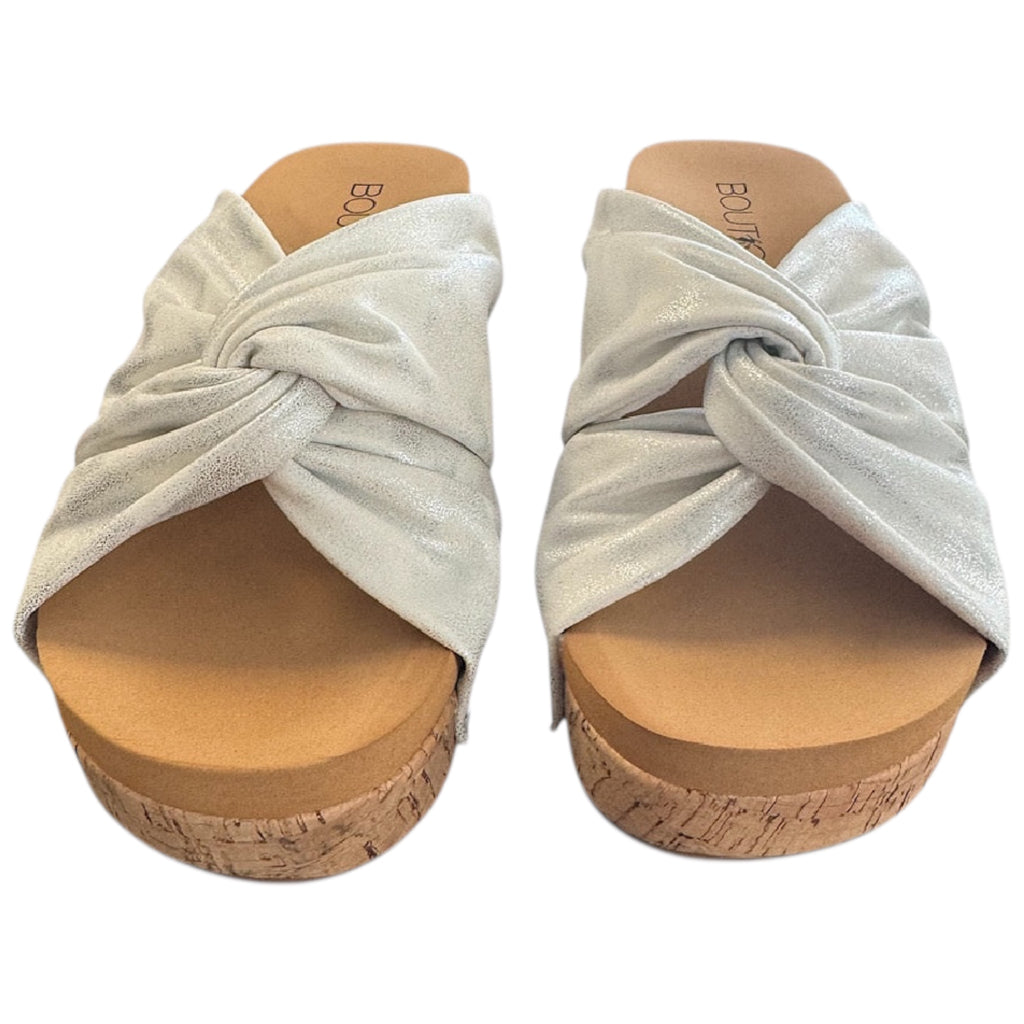 Corky's Cheerful White Wedge