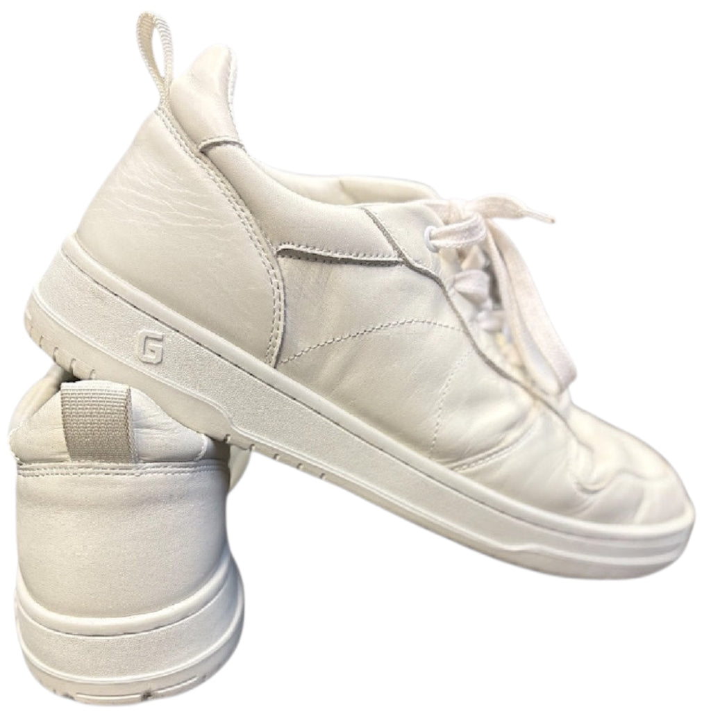 Gadol White Sneaker Size 10-RF