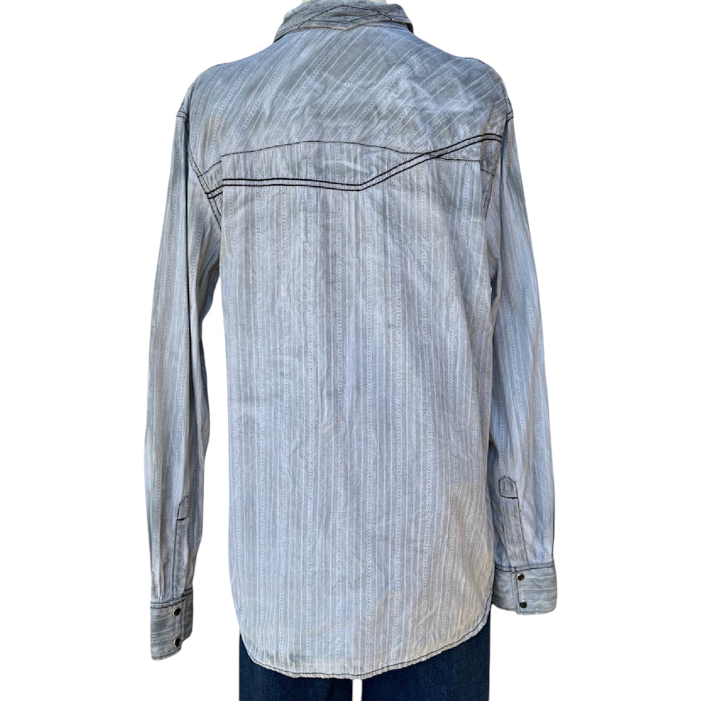 Light Grey Button Up Top with Shoulder Detail Size Large-RF