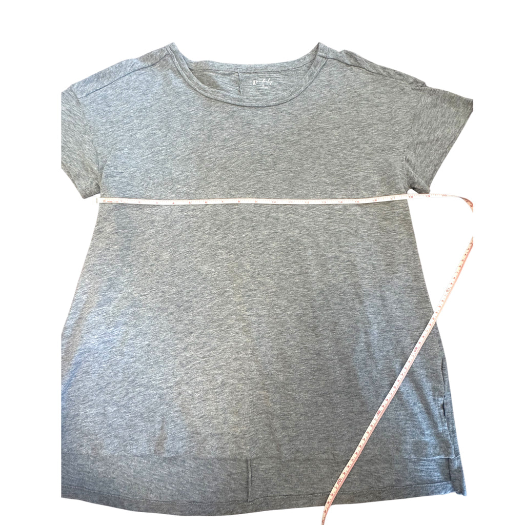 Wonderly Gray Split Hem T-Shirt Size Small - RF