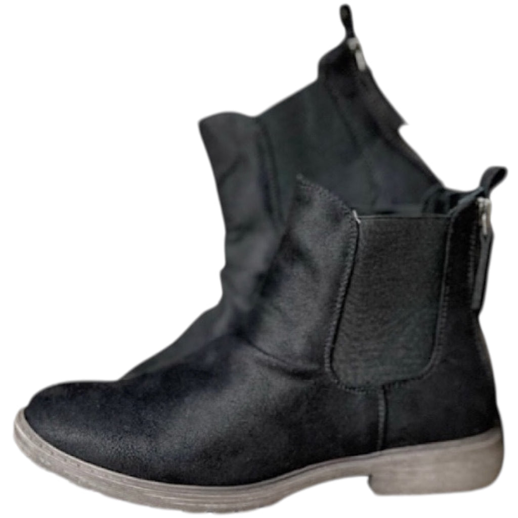 Very G Vienna Black Boot
