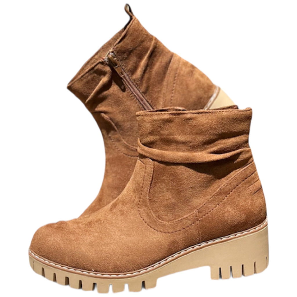 Very G Dashing Tan Boot