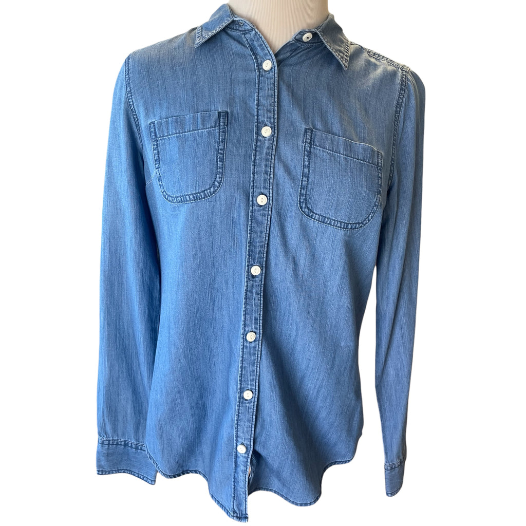St. John's Bay Blue Denim Button-Up Size M - RF