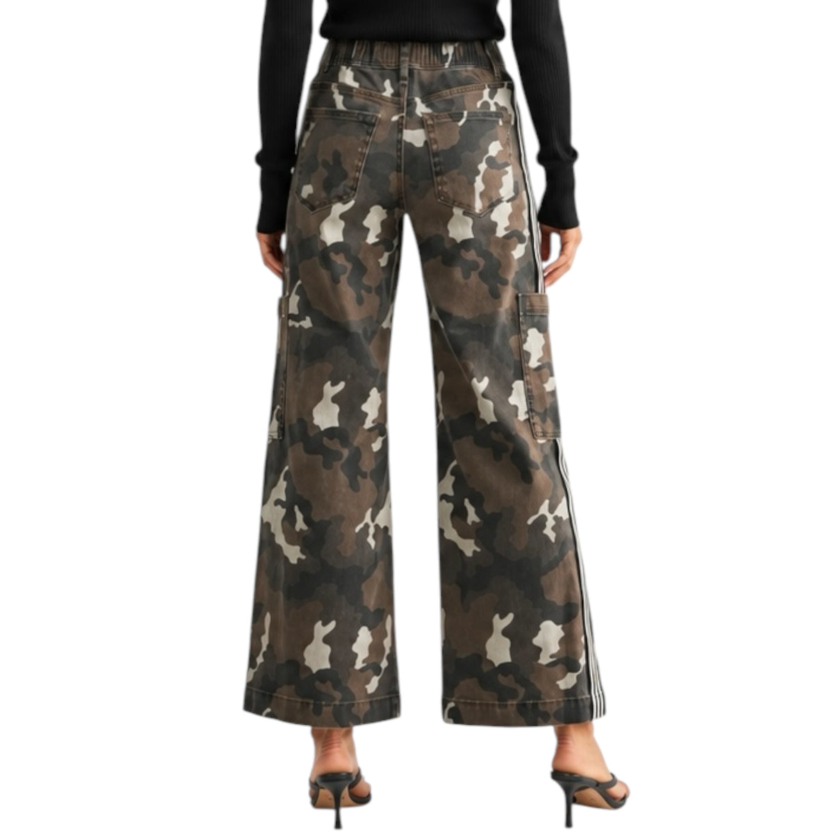 MDP-G4153 Camo Brown H/R Wide Jogger Side Detail