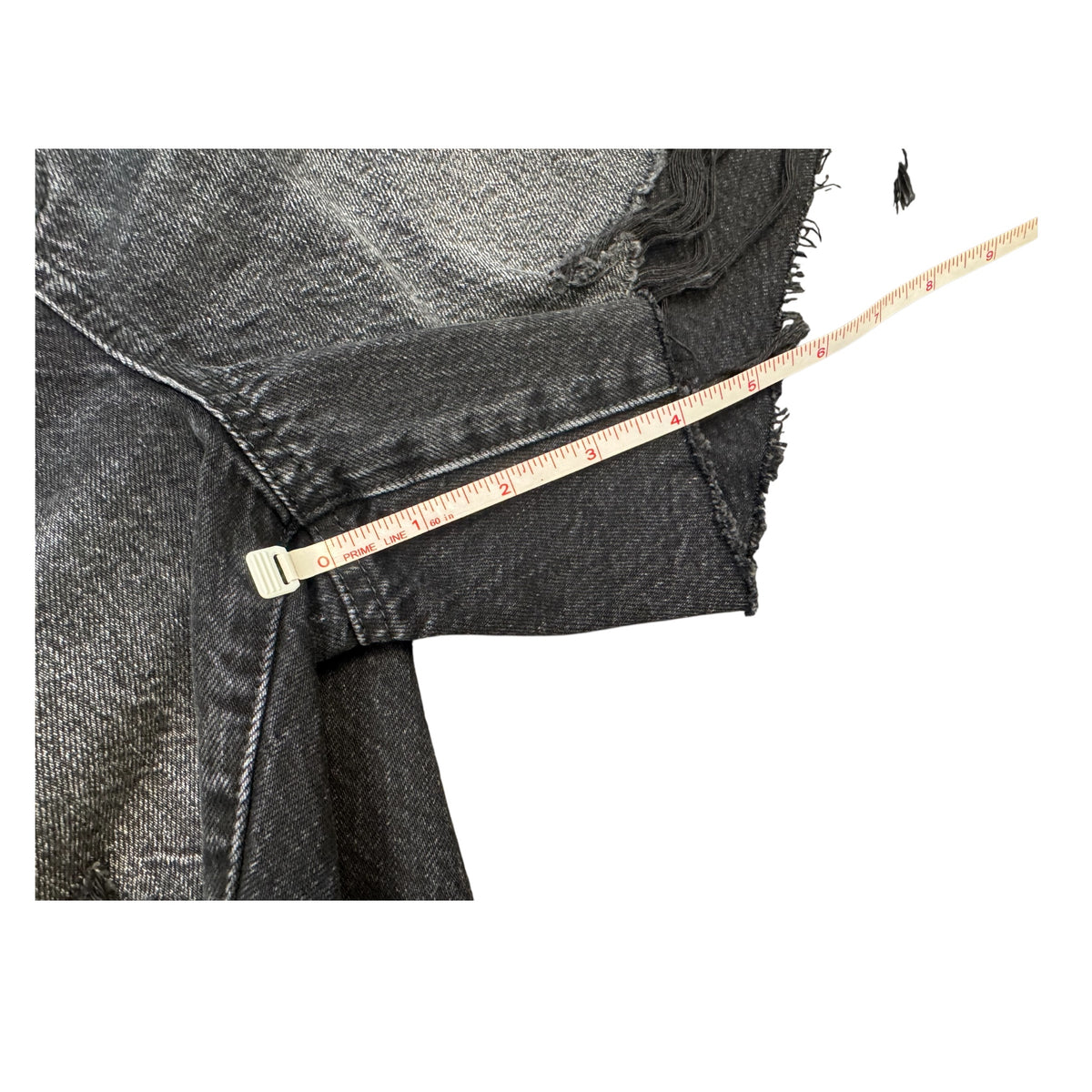 American Eagle Black Wash Distressed Denim Shorts Size 4-RF