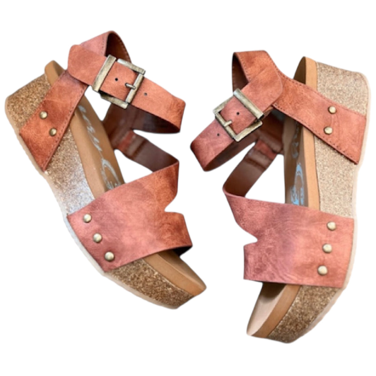 Very G Shayne Rust Wedge