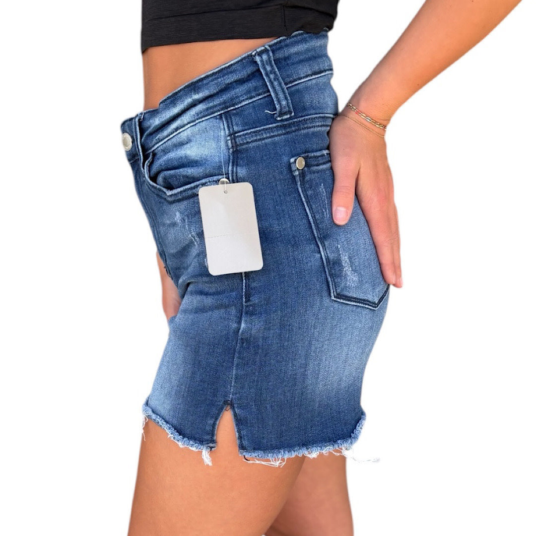 Judy Blue JB15228DK Medium Wash Shorts