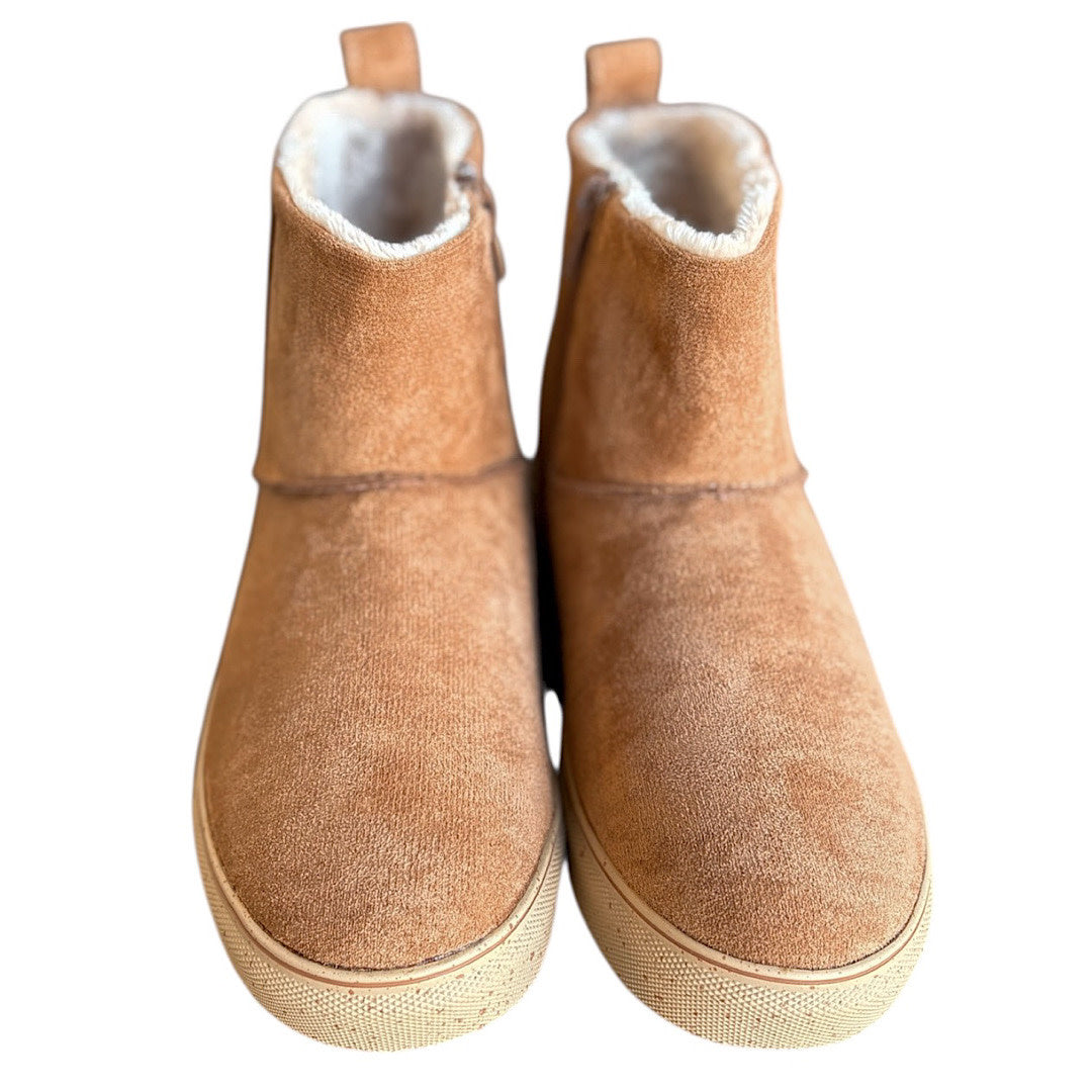 Very G Fuzzy Tan Boots