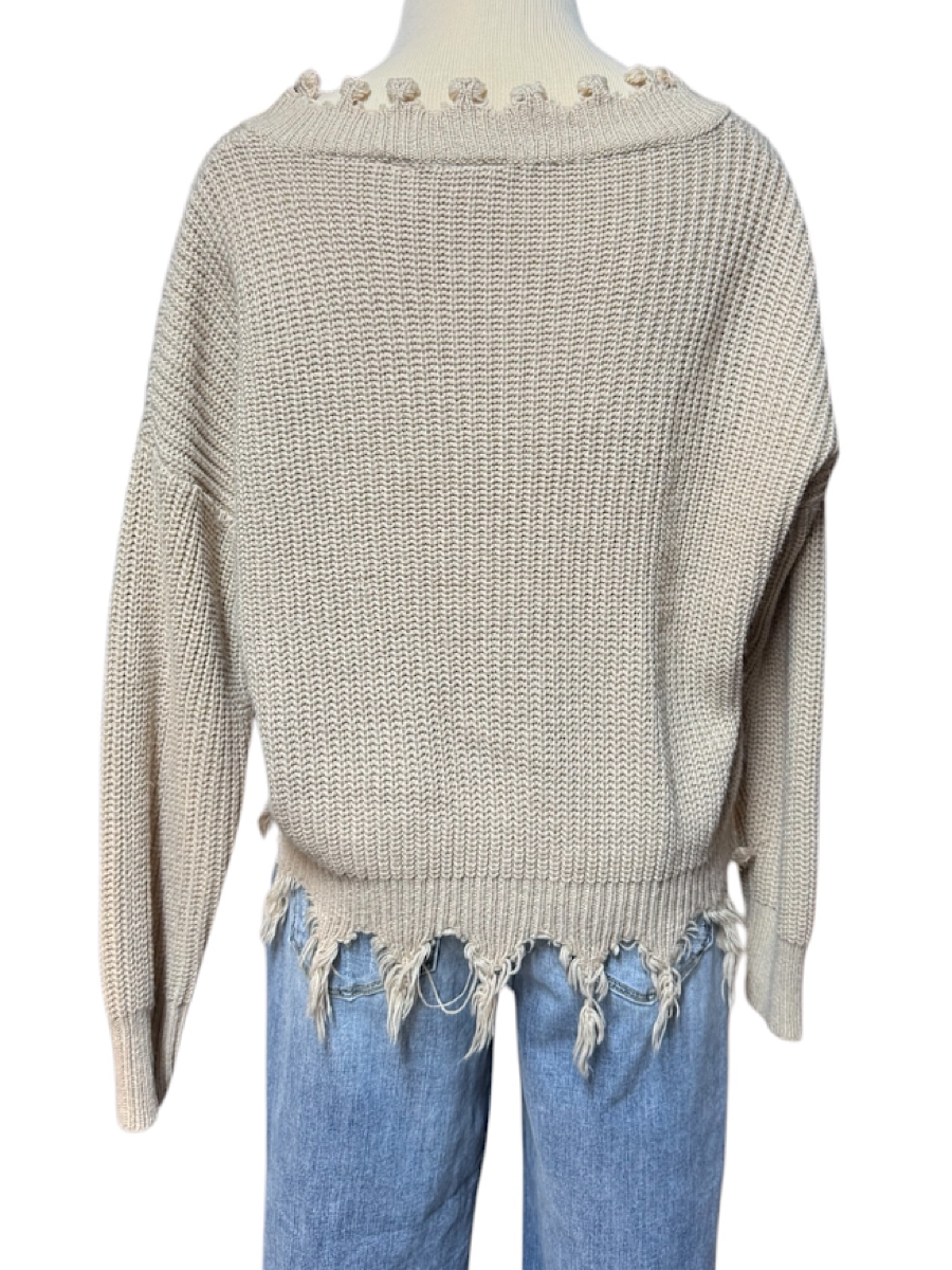 Daytrip Beige Frayed Hem Sweater Size Large-RF